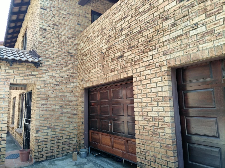 3 Bedroom Property for Sale in Bodorp North West